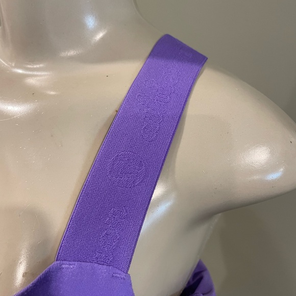 Lululemon / light purple size 10 tank top wide straps - Picture 5 of 6